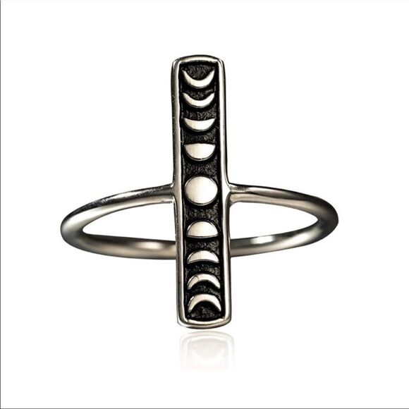Vintage Moon Phase Minimalist Sterling Silver Ring - Picture 3 of 6